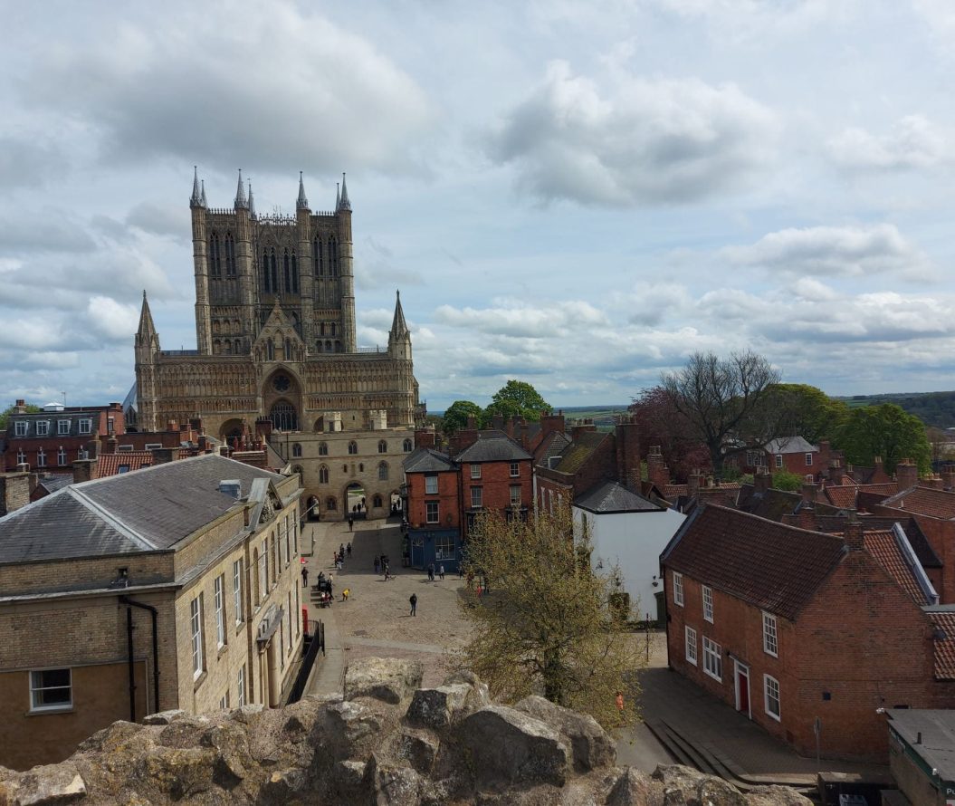 panoramic view of Lincoln with the cathedral ahead